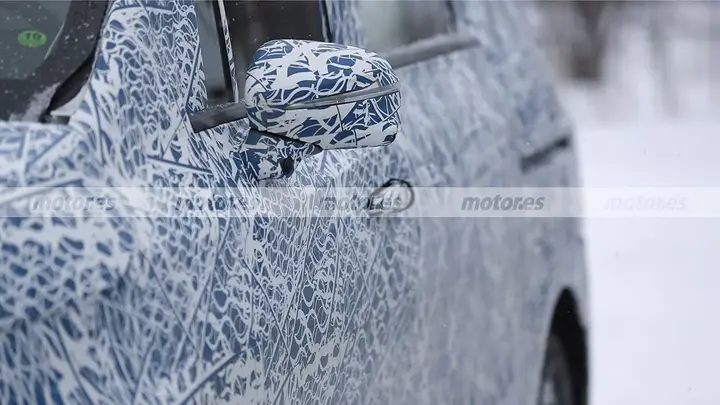 mercedes-clase-v-2026-fotos-espia-2025106909-1740643129_7