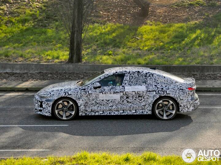 audi-rs5-sedan-b10-24ddb-c963928022025111040_4
