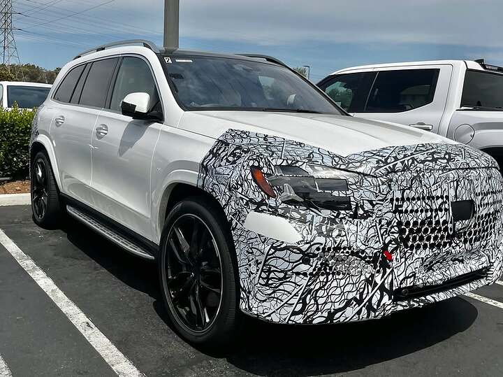 2026 Mercedes GLS second facelift spotted on the parking   lot in United States. #2026mercedesgls #mercedesgls #erlkoenig #spyshot #camouflage #suv #spotted #testvehicle