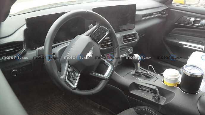 2024-ford-mustang-interior-base-model-spy-photo (3)