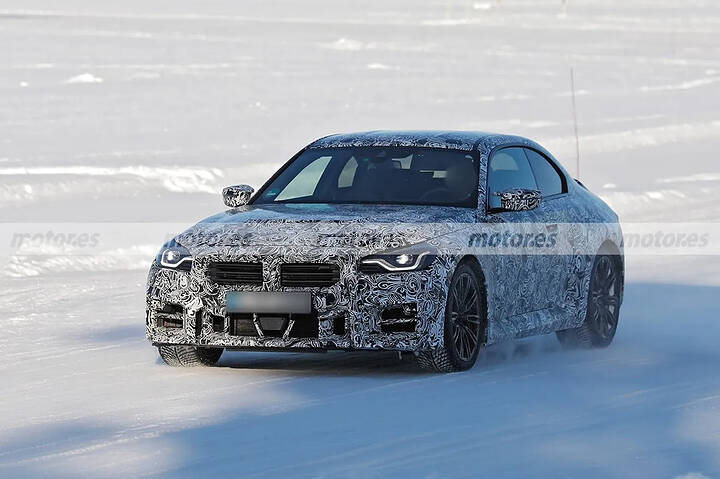 El nuevo BMW M2 CS se traslada a las pruebas de invierno tras un largo (3)