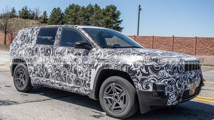 jeep-cherokee-2026-fotos-espia-interior-2025107890-1745588822_4