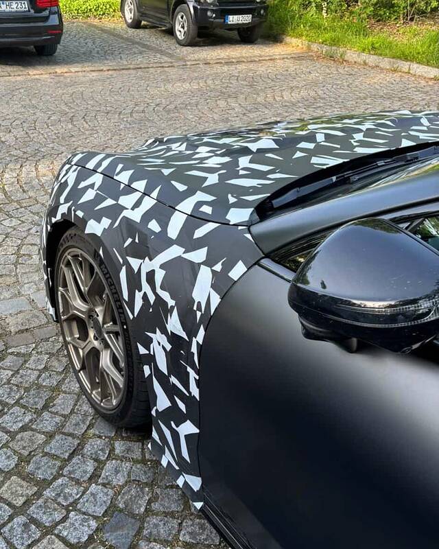 2027 Mercedes-AMG GT4 EV - newcarscoops - 80e99ab1