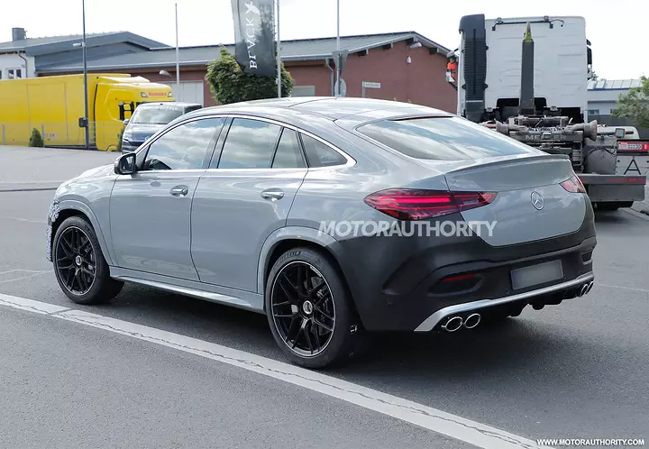 2027-mercedes-benz-amg-gle-53-coupe-facelift-spy-shots--photo-via-baldauf_100935013_h