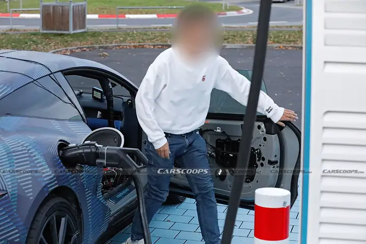 Denza-Z-Scoop-Nurburgring-14