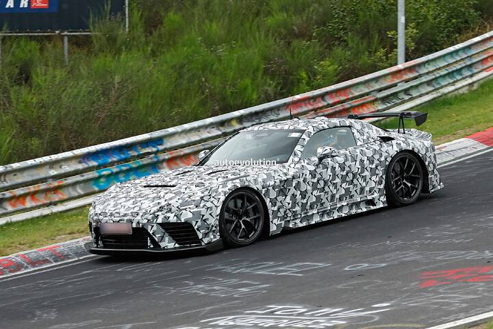 imgi_77_heres-the-lexus-lfr-supercar-like-youve-never-seen-it-before_12