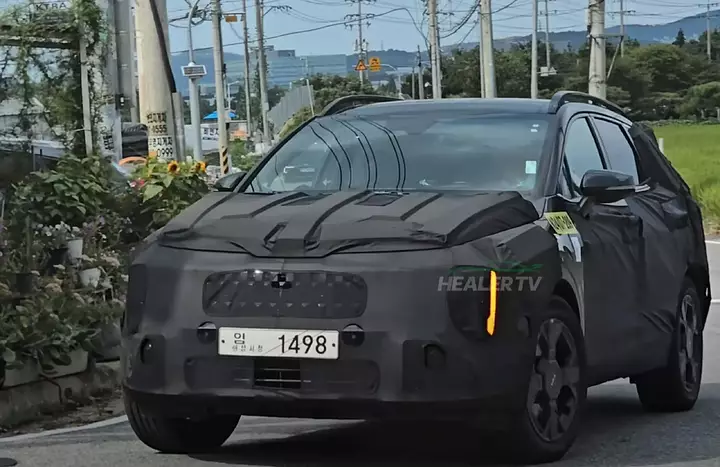 kia-sportage-x-pro-facelift-spied-scaled.jpg