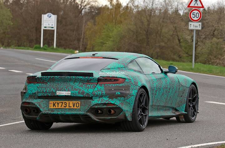 2025-aston-martin-dbs-superleggera-continues-testing-could-pack-over-800-hp_12