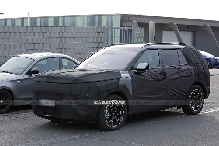 Hyundai-Tucson-spy-shots-newcarscoops_00011-2048x1367