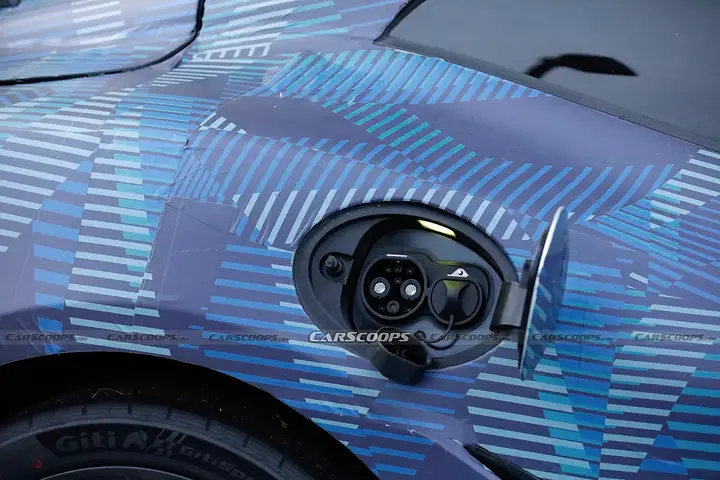 Denza-Z-Scoop-Nurburgring-16