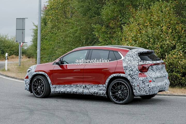 2027-mercedes-amg-gla-electric-sheds-more-camo-now-that-the-donor-benz-is-out-in-the-wild_9