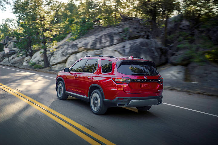 18 2026 Honda Pilot Elite