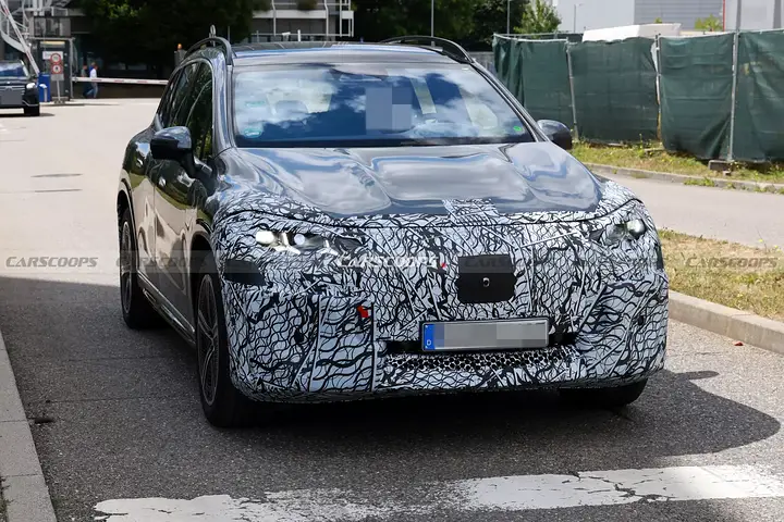 2027-Mercedes-EQS-SUV-724-3-1536x1024