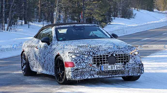 mercedes-amg-cle-63-convertible-spy-shots-production-ready (19)
