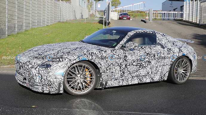 2023-mercedes-amg-gt-coupe-edition-1-spy-photo (4)