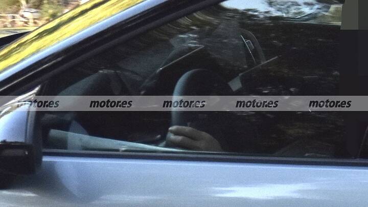 imgi_27_volkswagen-id-cross-fotos-espia-2025111568-1765557170_13