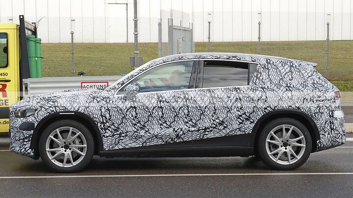 mercedes-gla-2026-fotos-espia-2024105481-1732711270_8