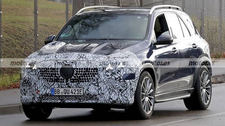 mercedes-gle-restyling-2026-fotos-espia-2024105462-1732635166_2 (1)