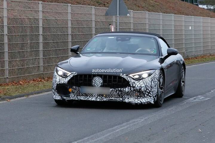 imgi_36_mercedes-amgs-sl-roadster-is-going-under-the-knife-thumbnail_22