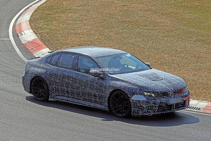 bmw-i3-m-sports-sedan-spied-newcarscoops_3