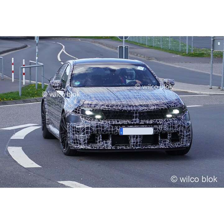 BMW M5 facelift spotted-newcarscoops-ce8