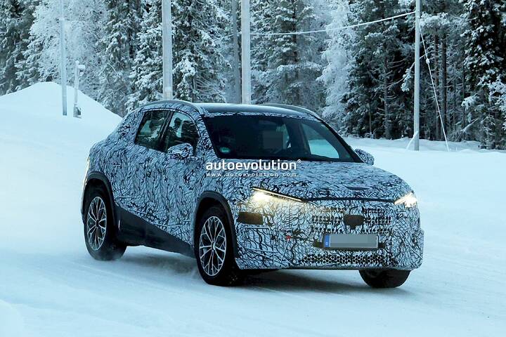 imgi_43_2027-mercedes-benz-gla-newcarscoops-final-tests-in-freezing-temperatures_4