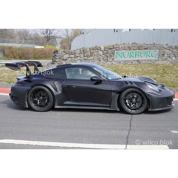 Porsche 992.2 GT3RS spied in Nürburg!#Porsche #911 #gt3rs #9922 #Erlkönig (1)