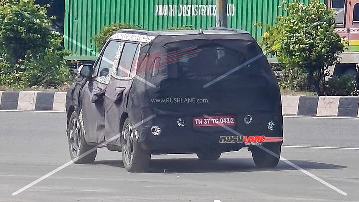 new-kia-syros-ev-spied-charging2