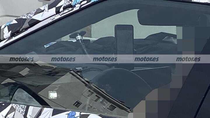 First spy photos of the new 2026 Nissan JUKE, the SUV that promises to surprise everyone again 6