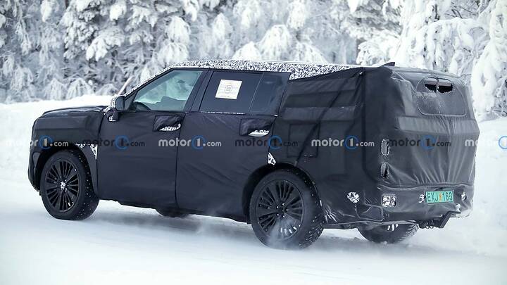 imgi_14_hyundai-santa-fe-2027-newcarscoops