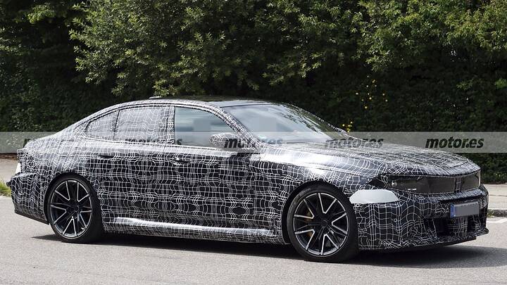 BMW está a punto de cambiar el M5 como nunca antes, y puede que lo más polémico no se vea en estas fotos espía 6