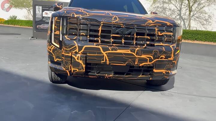 imgi_14_thumb-ed5de3f474e7cce4f6beb7d9f026f78d_1762468673_7319_950x534