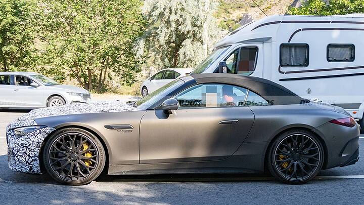 Cazado el nuevo Mercedes-AMG descapotable con motor V8 que revolucionará el mercado de los deportivos 6