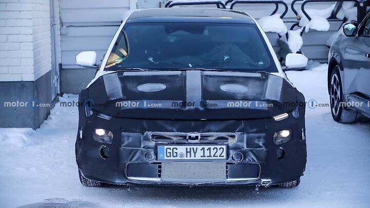 hyundai-elantra-2026-newcarscoops (3)