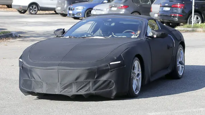 Ferrari Roma 001_vw1hjm