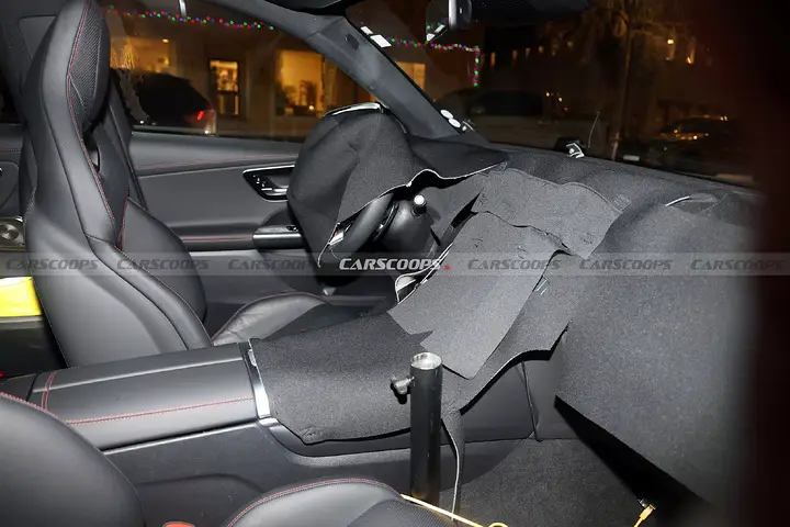 2027-Mercedes-AMG-GLC-43-newcarscoops-7