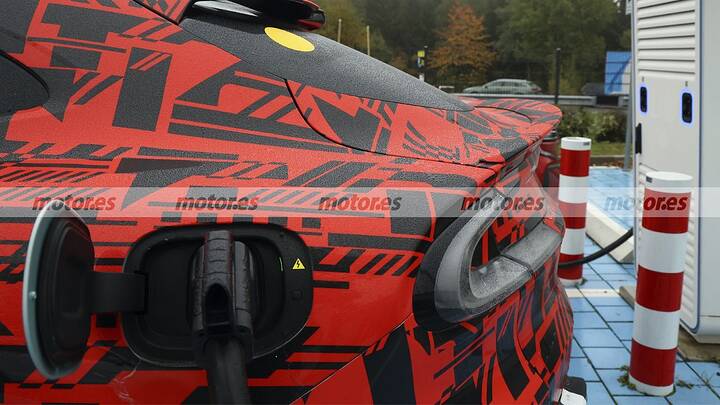 El nuevo Xiaomi YU7 GT quiere destronar a Ferrari, cazado en Nürburgring con más de 1.000 CV 26