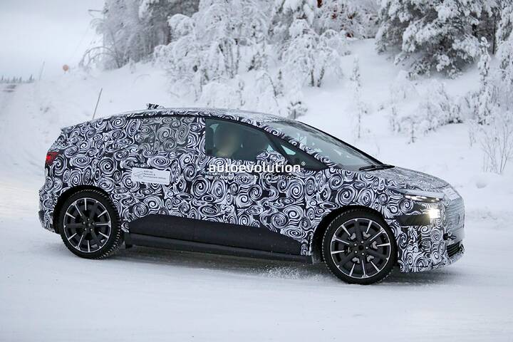 imgi_35_2027-audi-a2-e-tron-heads-up-north-for-the-final-testing-session-before-production-starts_6