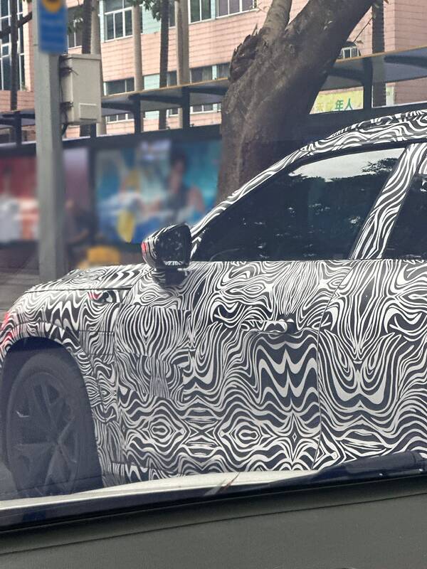 006oc7aqgy1i4r6n7888dj31f01w07wh