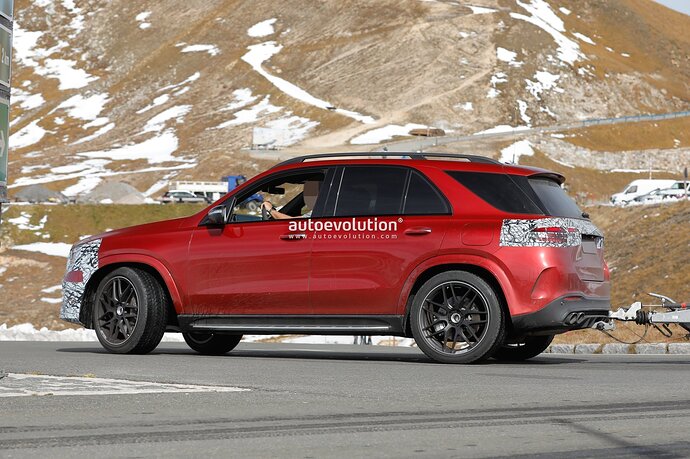2023-mercedes-amg-gle-53-leaves-nothing-for-the-imagination-updates-are-imminent_10