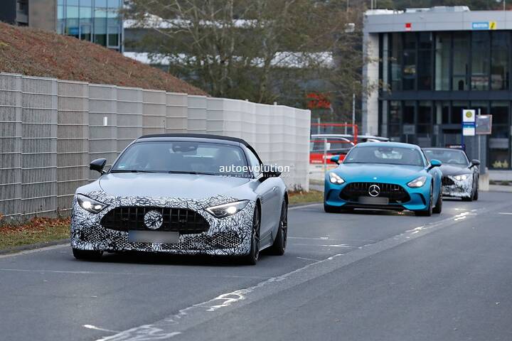 imgi_67_mercedes-amgs-sl-roadster-is-going-under-the-knife_13