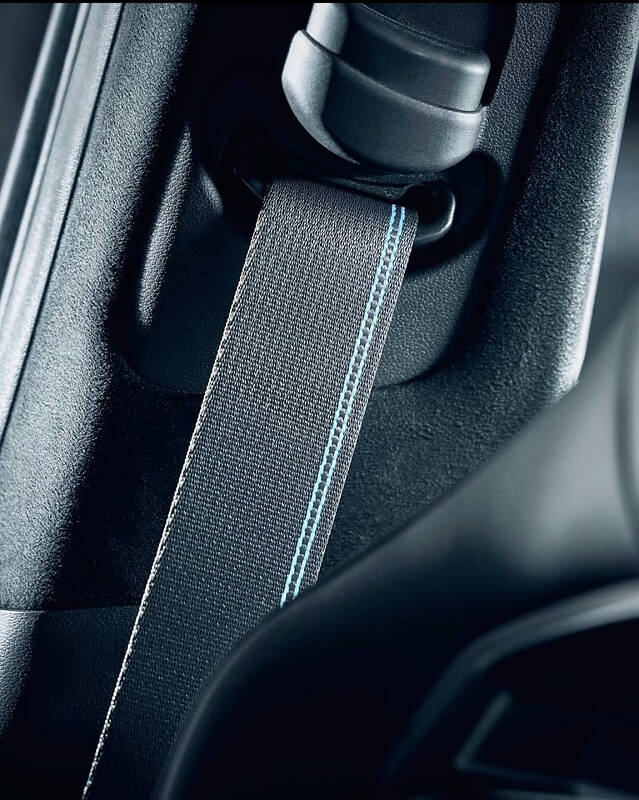 newcarscoops_imgi_22_thumb-c555449061993ab1e6cb2ce2eee84708_1752152674_8788_950x1189