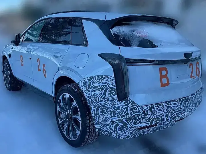 Cadillac-XT5-PHEV-China-4