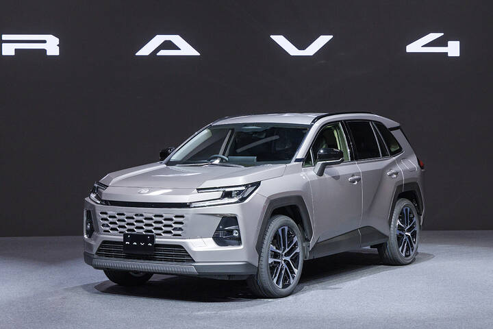 RAV4_13