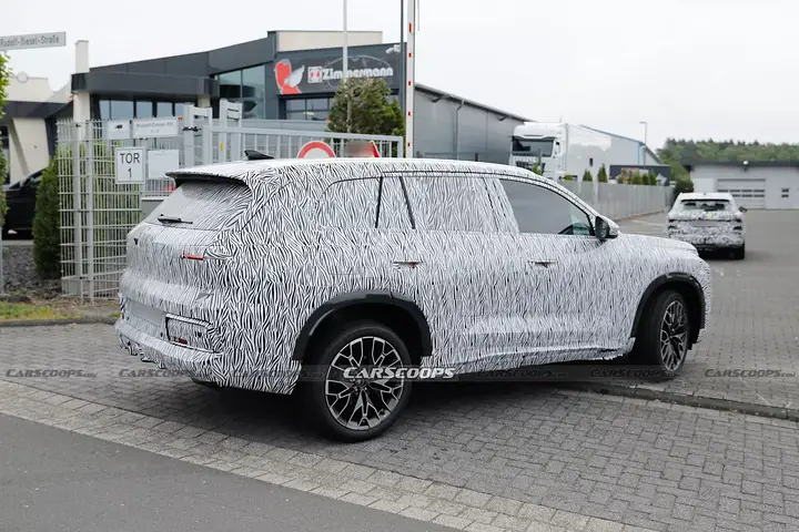 Audi-Q6-etron-China-scoop-00019-1536x1025