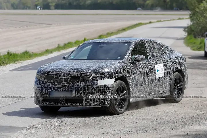 BMW-iX4-scoop-spy-shots-00012