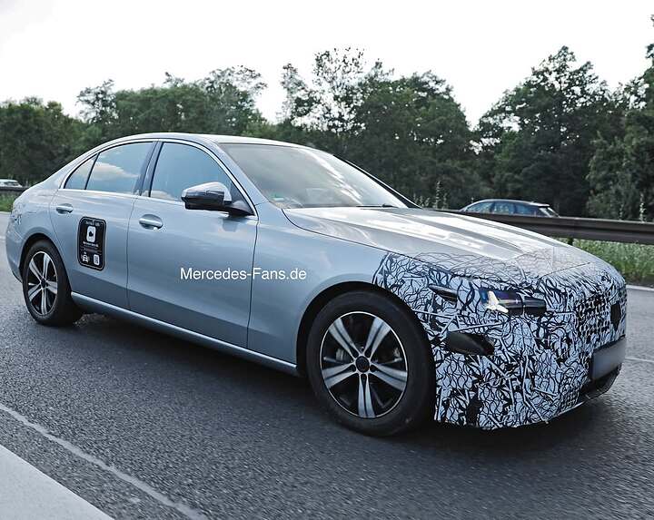 C-Klasse Modellpflege mit neuer Lampengrafik 🌟 #mib #meninbenz #mbfans #lebenzgefühl #mercedesf
