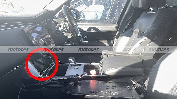 El Range Rover 2026 ya deja ver su interior, estrena una sorpresa tecnológica que nadie esperaba 1
