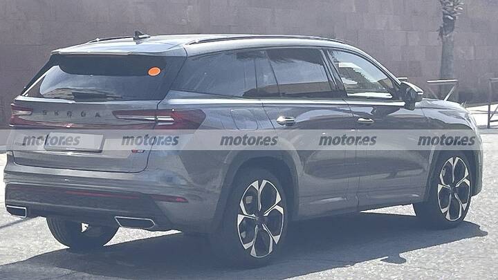 skoda-kodiaq-rs-mhev-fotos2027 Skoda Kodiaq RS_newcarscoops_4