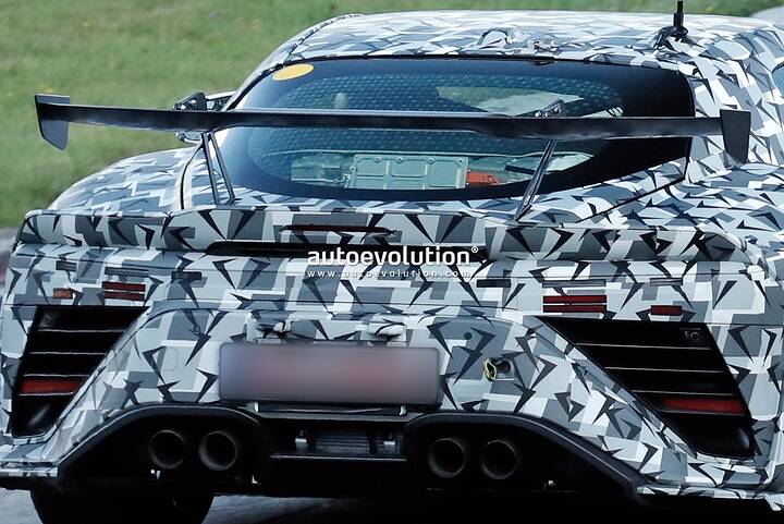 imgi_70_heres-the-lexus-lfr-supercar-like-youve-never-seen-it-before_5